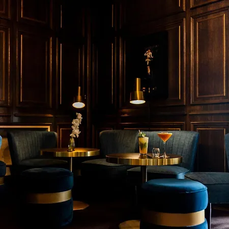 Готель Restaurant Le Touring - Teritoria 4*
