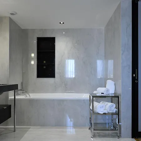 Hotel Restaurant Le Touring - Teritoria Saint-Raphaël