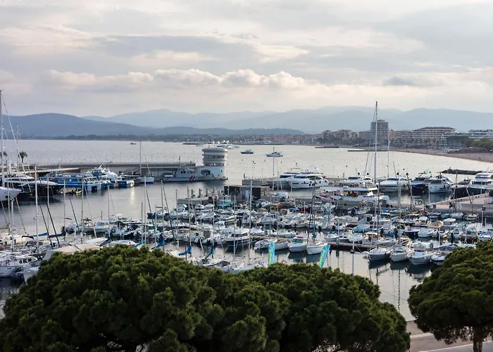 فندق Restaurant Le Touring - Teritoria