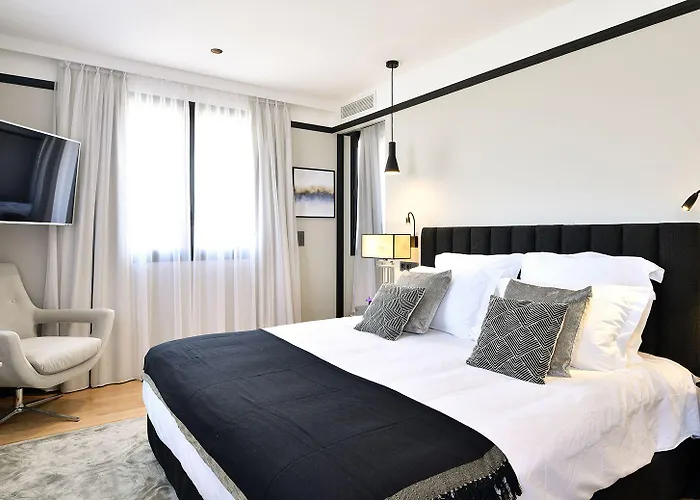 Restaurant Le Touring - Teritoria فندق Saint-Raphaël