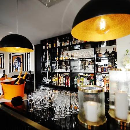 호텔 Restaurant Le Touring - Teritoria Saint-Raphaël