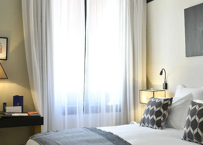 Le Touring 4* Saint-Raphaël