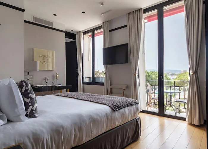 Restaurant Le Touring - Teritoria 4*